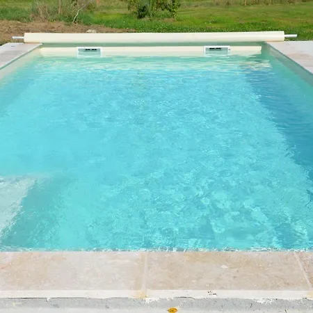 Chez Madeleine Nocleg ze śniadaniem 3*