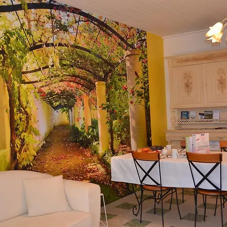 Chez Madeleine Bed & Breakfast