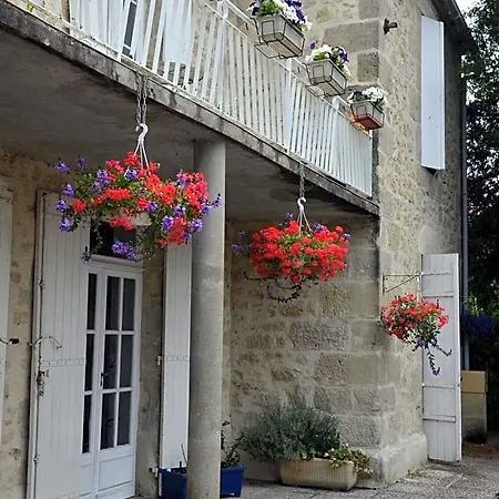 Chez Madeleine Bed & Breakfast