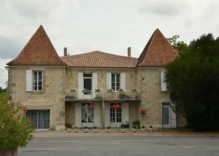 Chez Madeleine فندق مبيت وإفطار Saint-Colomb-de-Lauzun