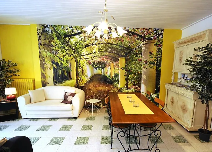 Chez Madeleine 3* Saint-Colomb-de-Lauzun